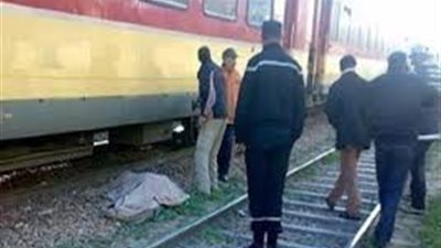 مصرع عجوز تحت عجلات القطار بالمنيا 