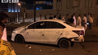 إصابة 4 أشخاص بسقوط مقذوفات حوثية على 