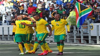 بالفيديو.. جنوب إفريقيا تخطف فوزا صعبا من السنغال وتخطف صدارة المجموعة بتصفيات المونديال 