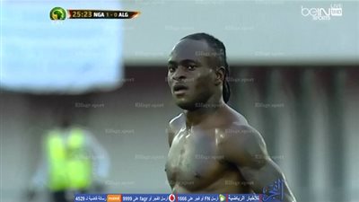 بالفيديو.. موسيس يحرز هدف التقدم لنيجيريا في شباك الجزائر || تصفيات المونديال