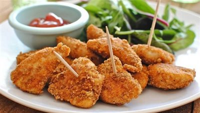 طريقة تحضير دجاج الناجتس المخبوزة في الفرن