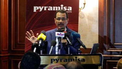 درويش: طرحنا 22 مليون متر للمستثمرين بمنطقة قناة السويس 