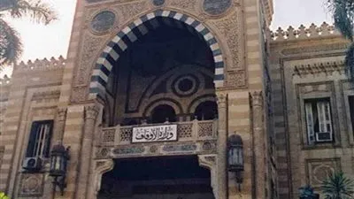 جمعية خيرية وهمية تستولي على أملاك الأوقاف.. والوزير: 
