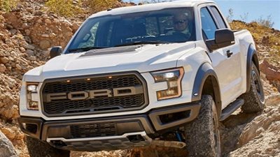 فورد تزيح الستار عن البيك آب F-150 Raptor الجديدة