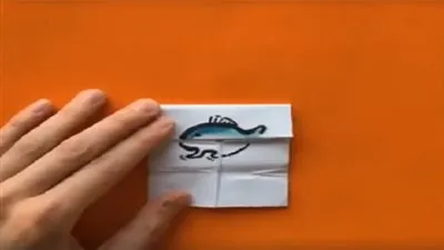 طريقة مبدعة لتحويل ورقة مطوية إلى هدية! (فيديو)