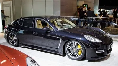 بورش توسع باقة موديلاتها من أيقونتها باناميرا