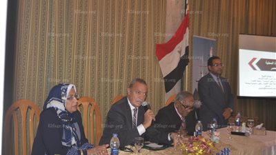 محافظ قنا: ندعم المرأة للمشاركة بفاعلية في المجالس المحلية (صور)