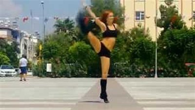 شاهد ماذا فعلت 3 فتيات روسيات في شوارع تركيا (فيديو)