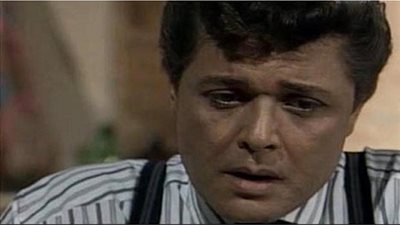 مفاجأة.. حسني مبارك تدخل لإبعاد دور 