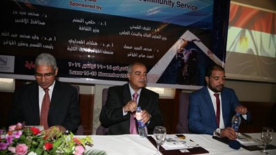 افتتاح معرض لفنون الجارفيك لجامعة الشارقة بجنوب الوادي