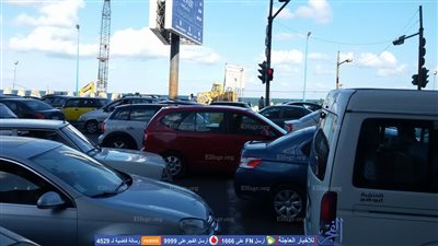 شلل مروري على طريق كورنيش الإسكندرية (صور)