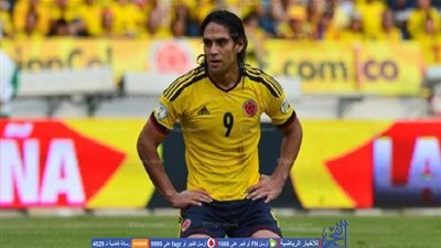 بالفيديو.. رأسية خطيرة من فالكاو تعلو عارضة الأرجنتين 