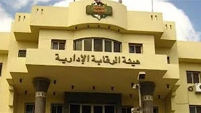 «الرقابة الإدارية» تتفقد مخرات السيول  بالفيوم