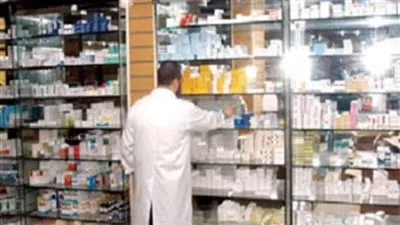 أدوية السكر والضغط والأورام تختفي من الصيدليات.. والمرضى يلجأون إلى 