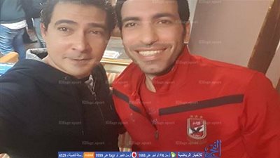 بركات عن أبو تريكة : لسة ممتع في الملاعب لكن بطىء جدا ..صورة