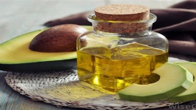 الجلسرين وزيت الزعفران والأفوكادو لحماية البشرة الحساسة في الشتاء