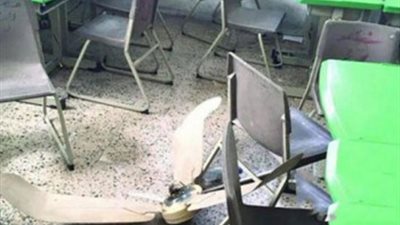 والدة تلميذة بعد سقوط مروحة سقف عليها: 