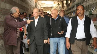 محافظ القاهرة يتفقد منطقة مجمع الأديان بمصر القديمة