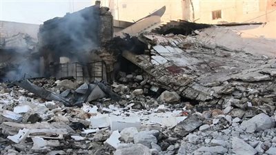 مقتل أكثر من 100 شخصا في حملة جوية تستهدف حلب