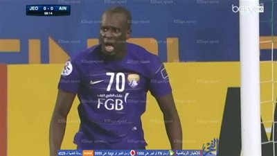 بالفيديو.. إسبريا يهدر فرصة خطيرة على مرمى جيونبك هيونداي | ذهاب نهائي أبطال آسيا