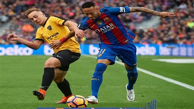 بالفيديو.. كاميني يواصل التألق أمام برشلونة