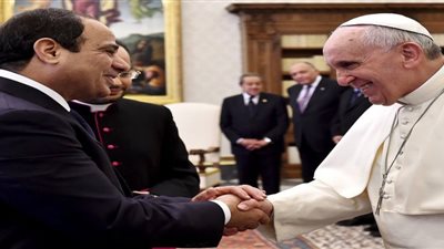 السيسي يجدد دعوته لبابا الفاتيكان زيارة القاهرة.. ويؤكد: مصر رمز التسامح