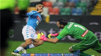 نابولي يتخطي عقبة أودينيزي بشق الأنفس