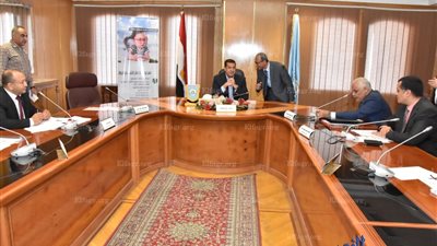 محافظ أسيوط يؤكد ضرورة الاستفادة من مركز التدريب التكنولوجي  (صور)