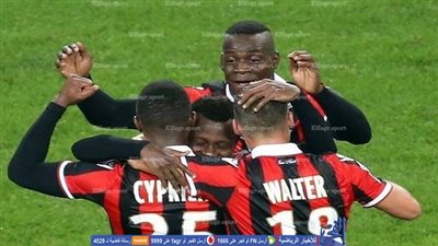 نيس يواصل تصدره للدوري الفرنسي بفوز مثير على سانت إيتيان 