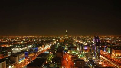 أسرة ترصد 10 آلاف ريال مكافأة لمن يدل على مسنة مفقودة بالرياض