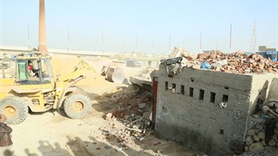 إزالة 18 حالة تعدِ على مساحة 3789 متر بكفر الدوار