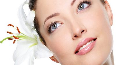 7 أمور غير متوقعة تُضر ببشرتك يومياً