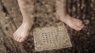 التبول أثناء الاستحمام.. طريقك إلى حياة جنسية أفضل!