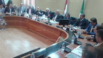 وزير النقل خلال زيارته الشرقية: إدراج  108  مزلقان في خطة التطوير بالمحافظة (صور)