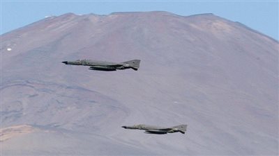 طائرات صينية تخترق المجال الجوى اليابانى .. وحالات تأهب فى المطارات اليابانية !