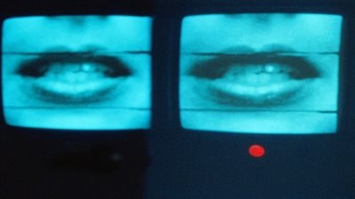 جوجل قادر على قراءة لغة الشفاه أفضل من البشر!