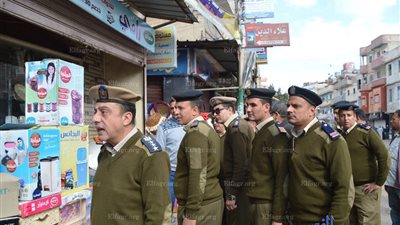 حملة لرفع الإشغالات من شوارع مطوبس في كفرالشيخ (صور)