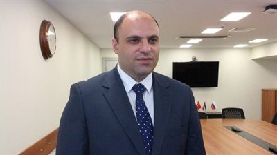 ضبط واحضار عاجل  لوزير الاستثمار في حكومة الإخوان 