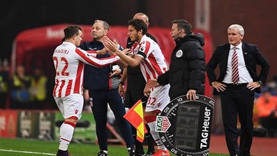 4 منحوا ستوك سيتي 