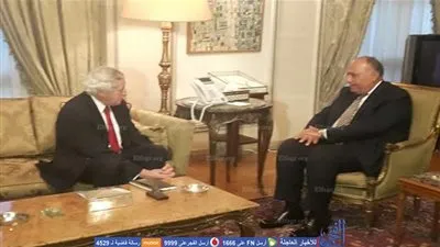 وزير الخارجية يستقبل المبعوث الفرنسي لعملية السلام