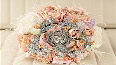 زيني يديك  باروع مسكة كريستالية  في حفل زفافك (صور)