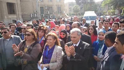 جابر نصار يقود مسيرة لمناهضة التحرش بجامعة القاهرة (صور) 