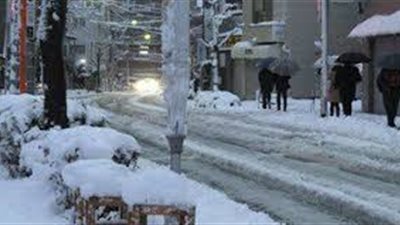 العواصف الثلجية تتسبب فى إغلاق مدرج مطار أورومتشي الصيني 