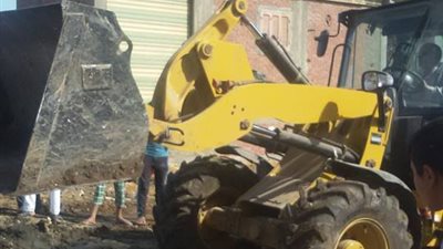 حادث مروري يسفر عن إصابة سائق بدمياط 