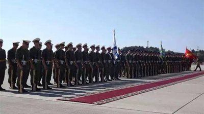 وصول وفد عسكري روسي إلى مصر