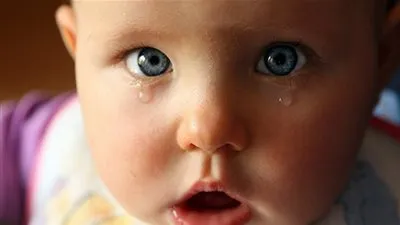 6 طرق سحرية لتنويم الطفل سريعا