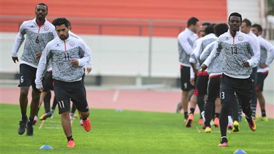 الشباب يهدد الهلال بـ