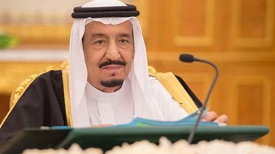 الملك يوافق على تخصيص 100 مليار ريال لصندوق الاستثمارات العامة