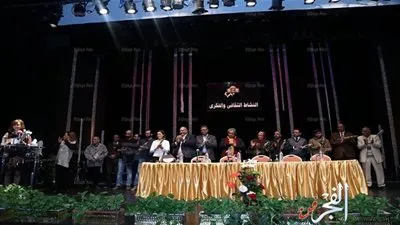 تكريم صُنّاع فيلم 