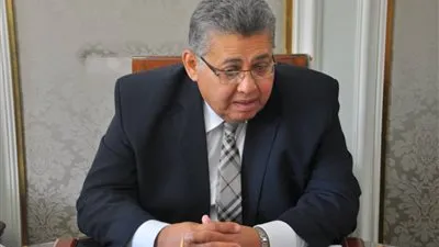 وزير التعليم العالي: 
